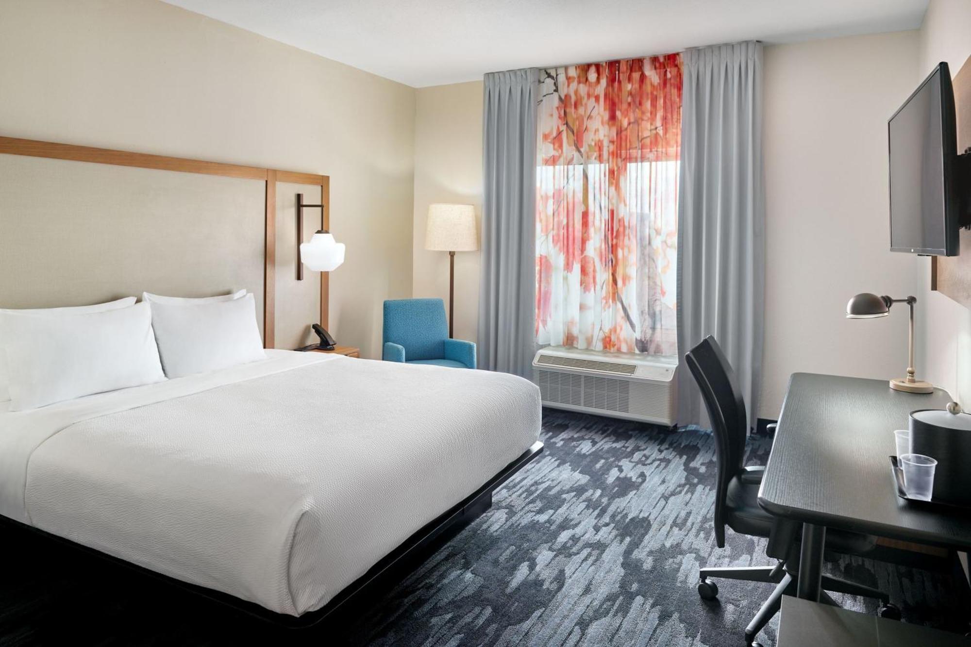 Fairfield Inn & Suites Уорнер-Робинс Экстерьер фото