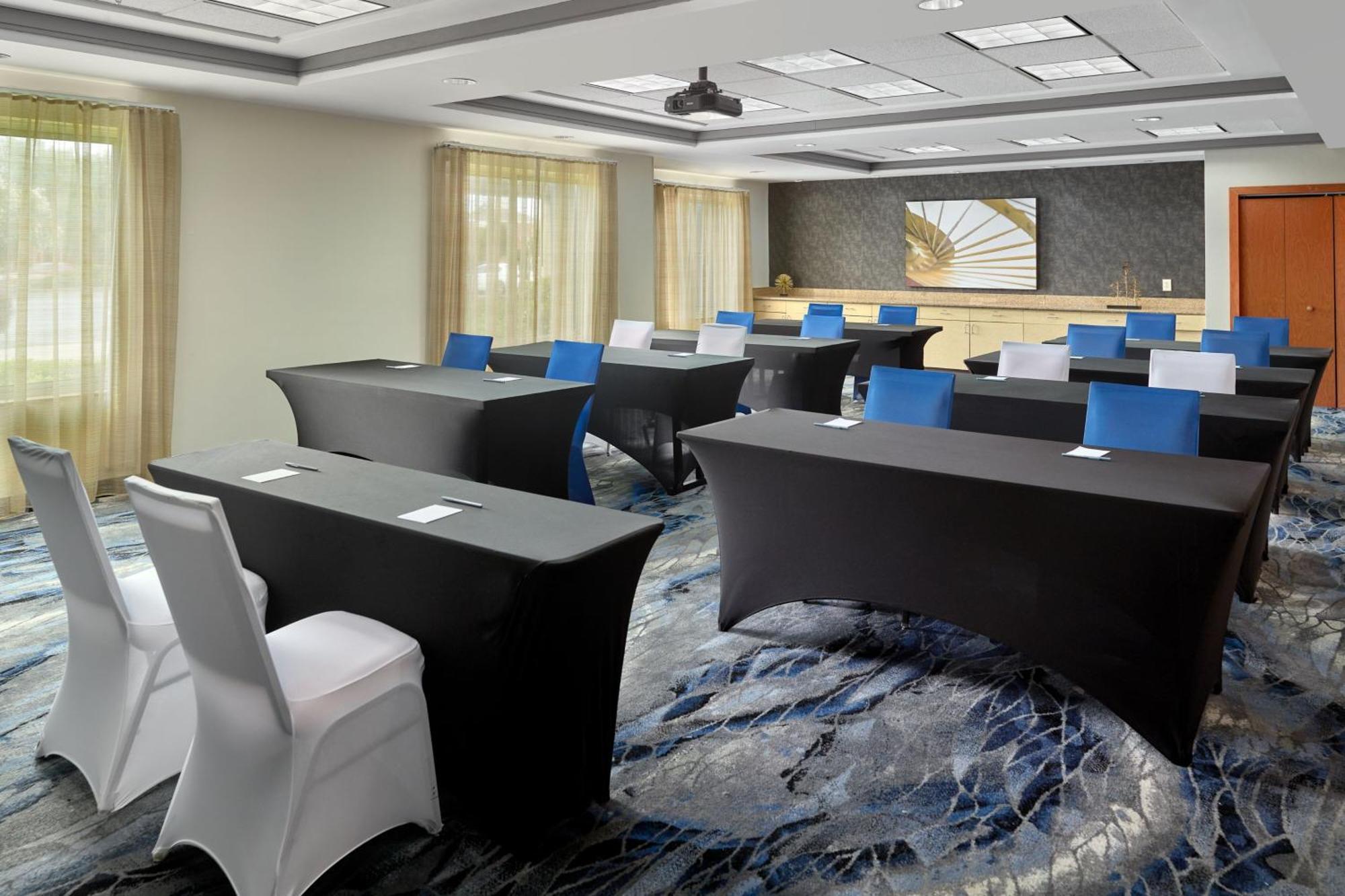Fairfield Inn & Suites Уорнер-Робинс Экстерьер фото