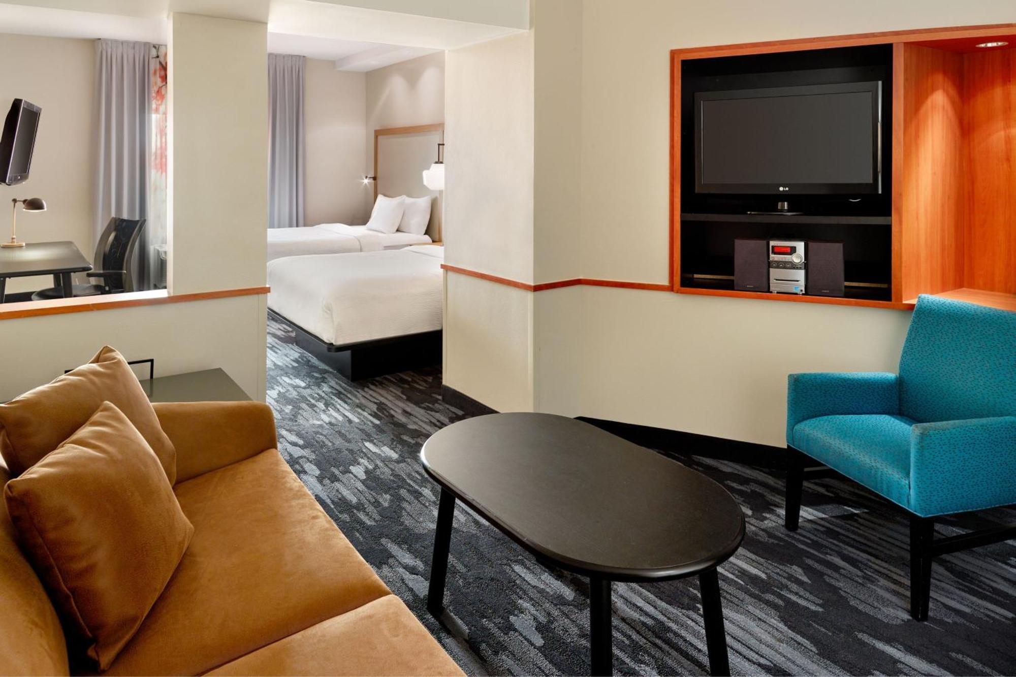 Fairfield Inn & Suites Уорнер-Робинс Экстерьер фото