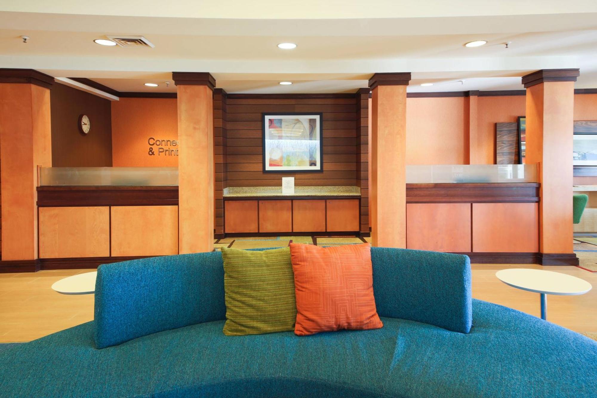 Fairfield Inn & Suites Уорнер-Робинс Экстерьер фото