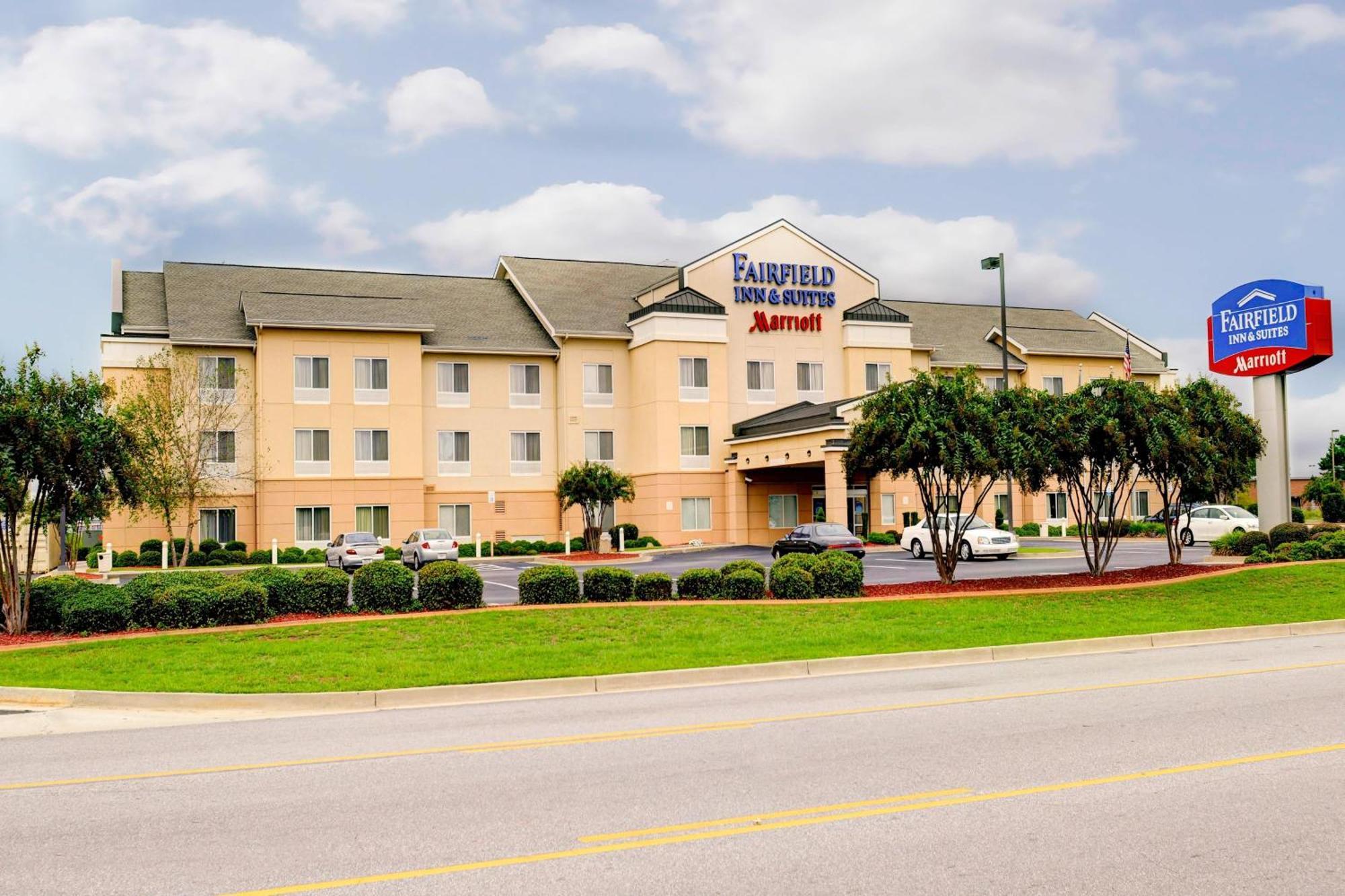 Fairfield Inn & Suites Уорнер-Робинс Экстерьер фото
